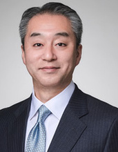 新井康通