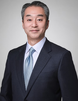 センター長 新井康通